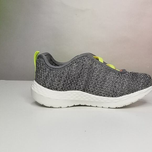 Carters  Toddler  Slip On Sneakers   Size 8T NWT - Picture 3 of 7